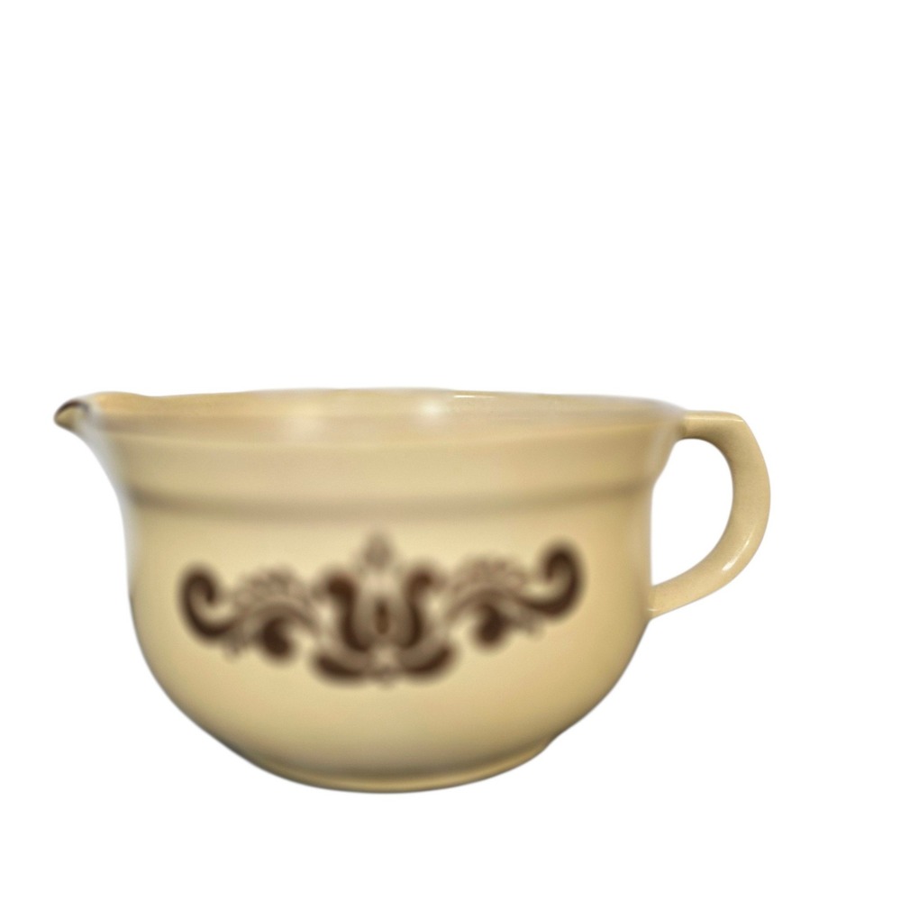 Pfaltzgraff Village Tan Stoneware 2.5 Qt Batter Bowl with Handle 464 USA Made